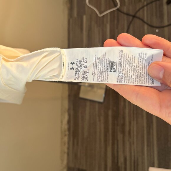 Under Armour Men's off white and gray detailed heatgear Golf polo shirt 2XL XXL - Picture 5 of 6